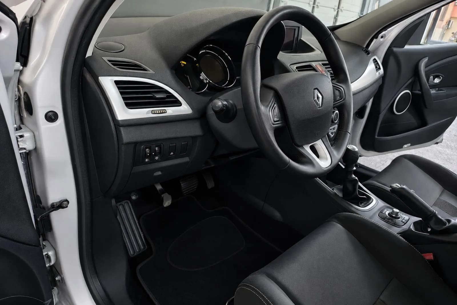 Renault Megane – foto 8