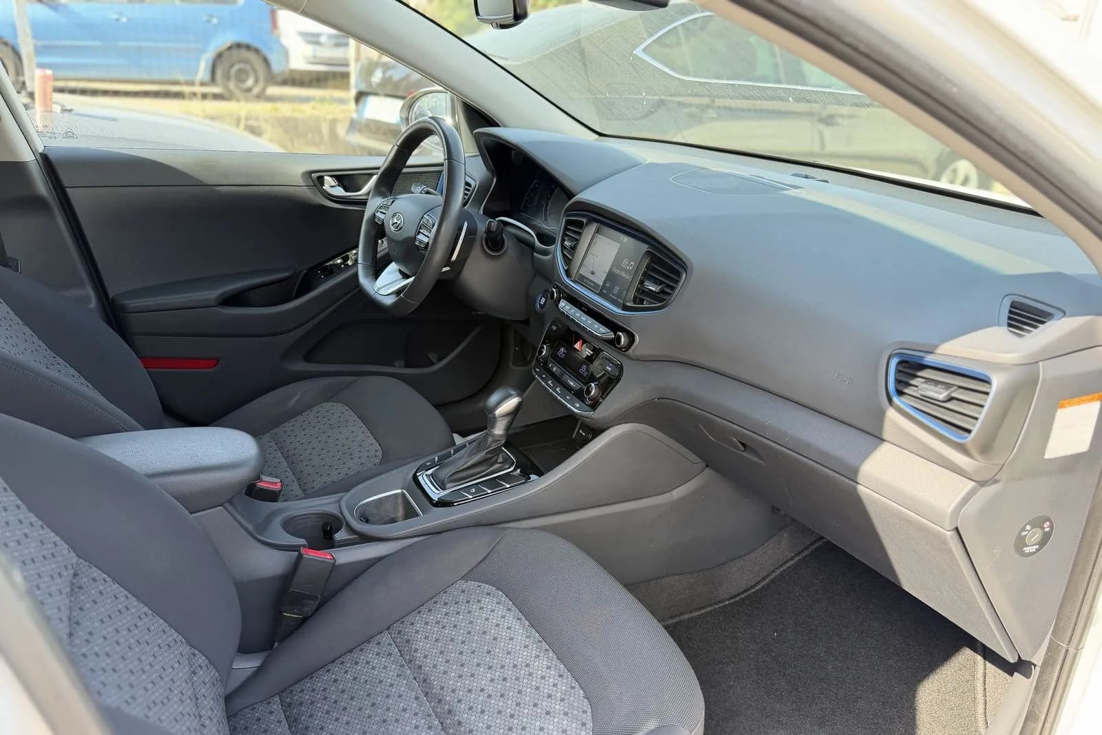 Hyundai IONIQ – foto 7
