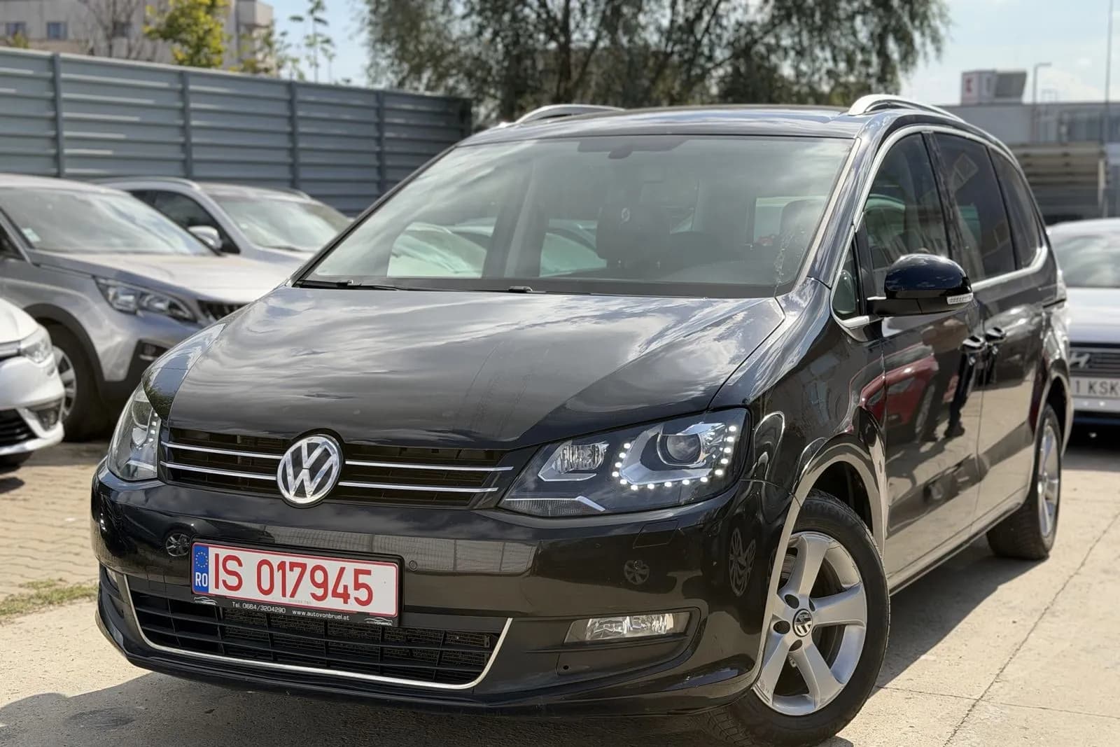Volkswagen Sharan – foto 1